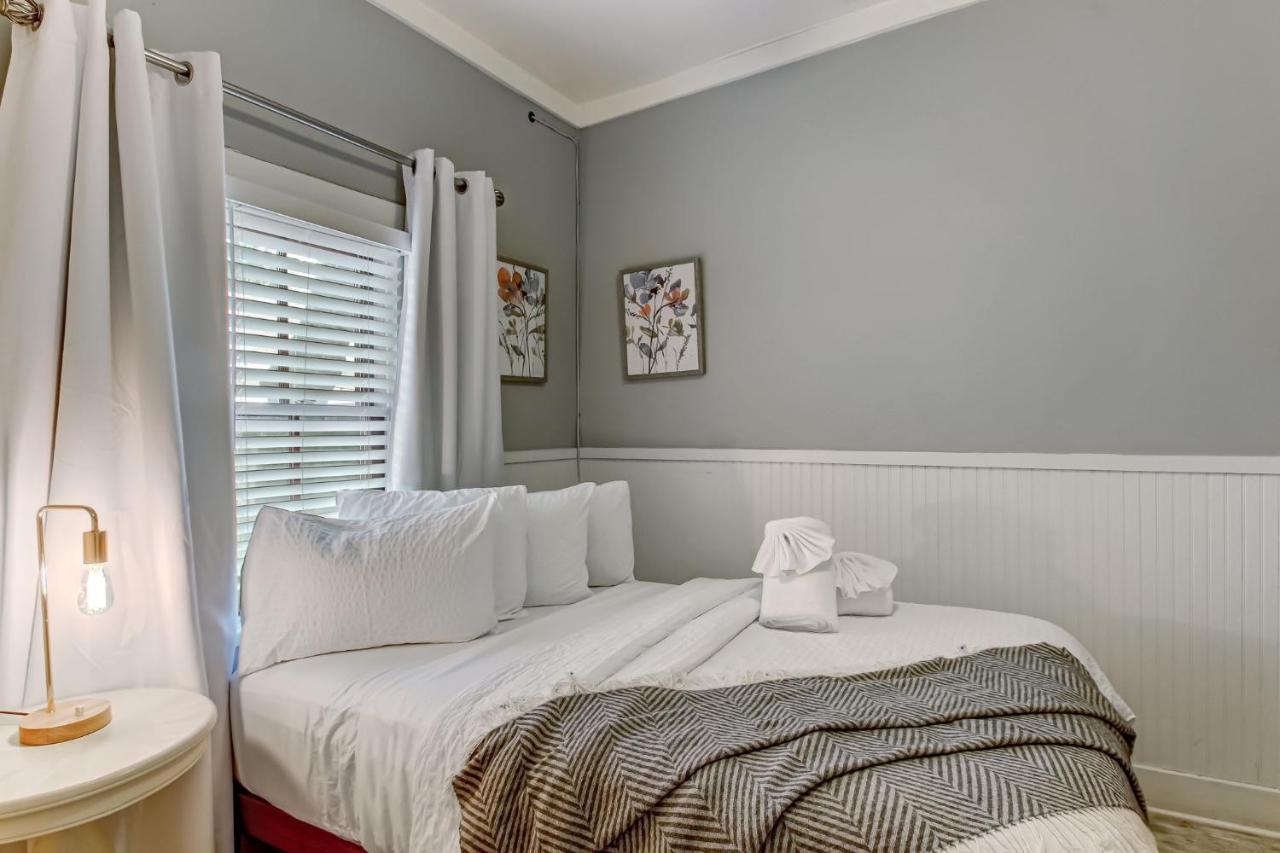 130 Y O Historic Savannah Cottage Off Forsyth Park ภายนอก รูปภาพ