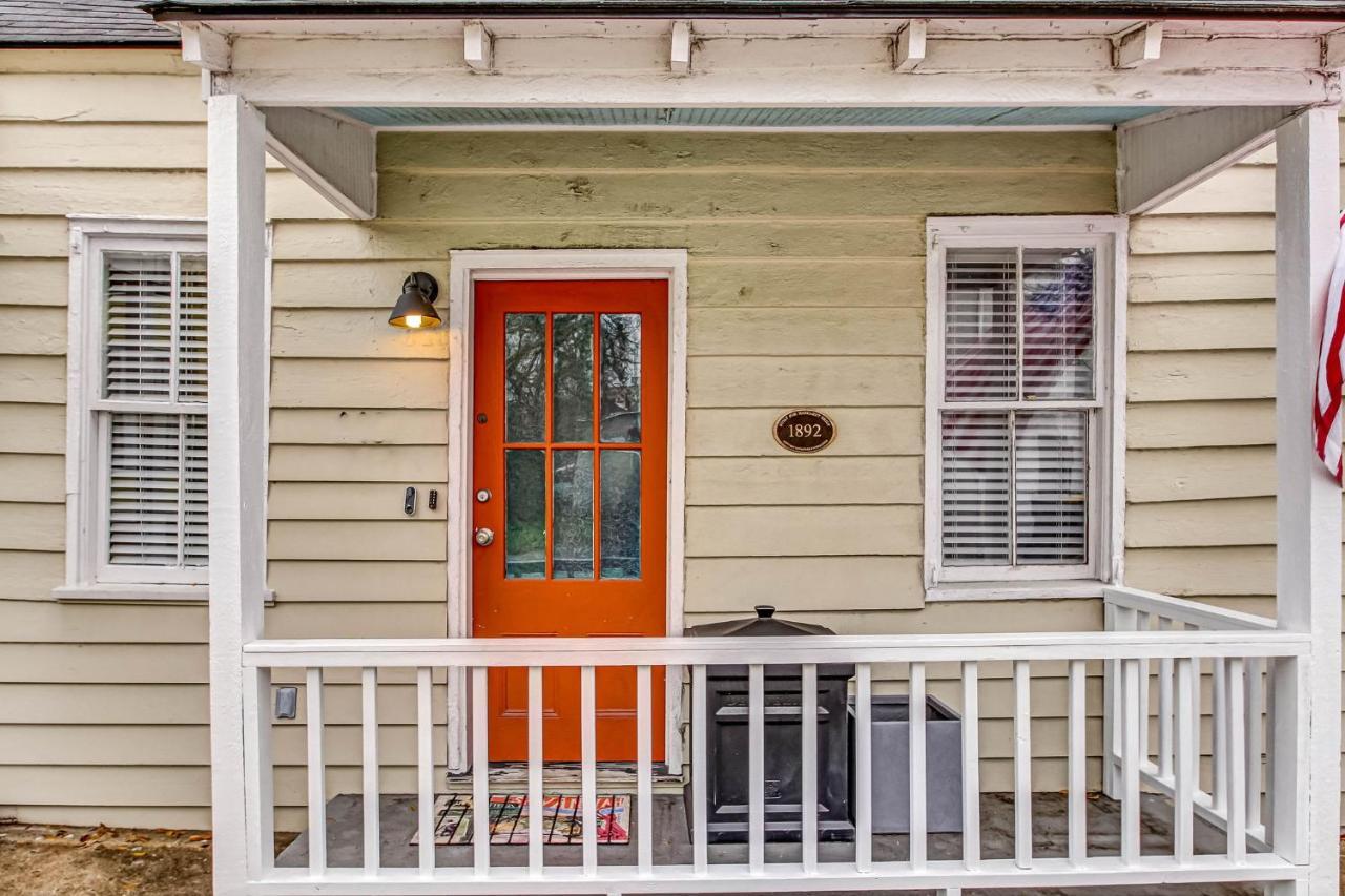 130 Y O Historic Savannah Cottage Off Forsyth Park ภายนอก รูปภาพ