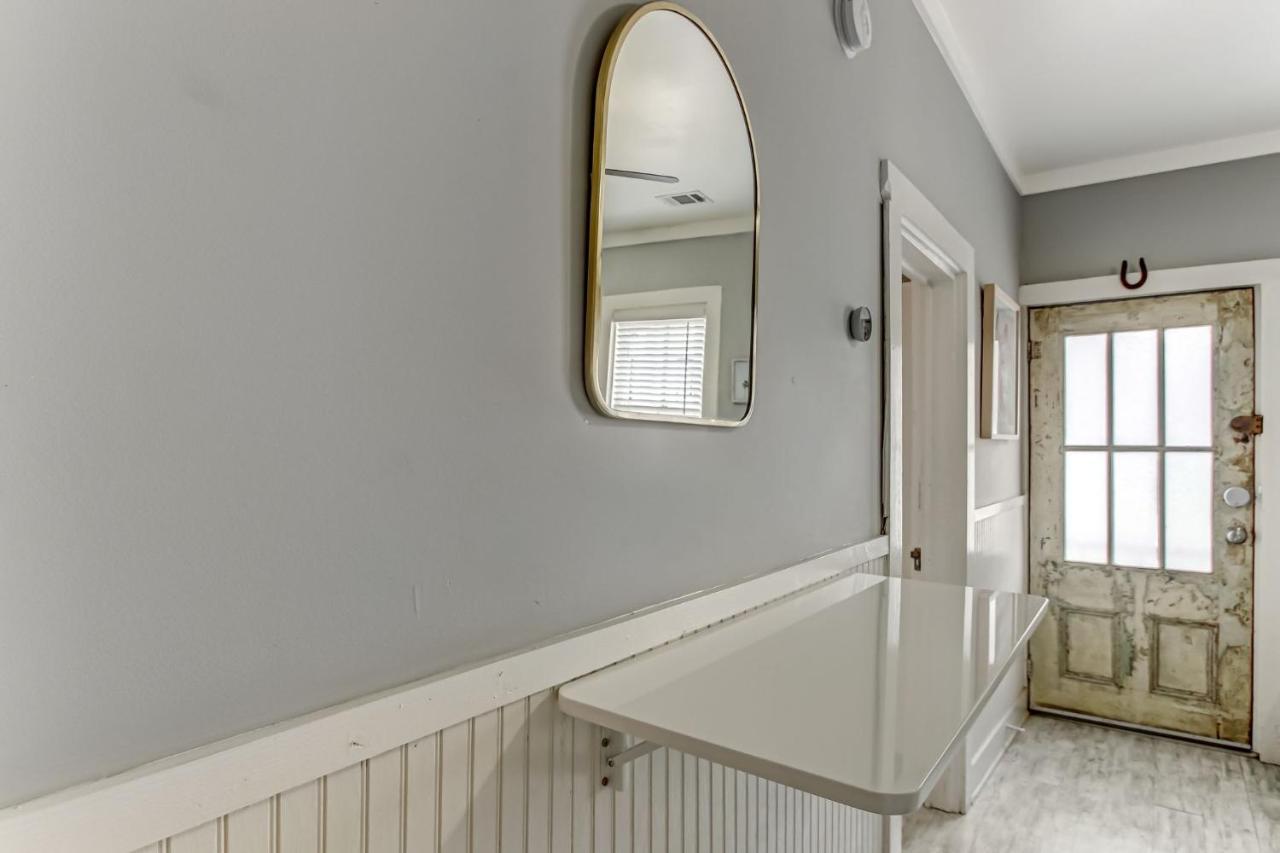 130 Y O Historic Savannah Cottage Off Forsyth Park ภายนอก รูปภาพ